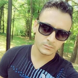 Meet your Posher, Nehemias